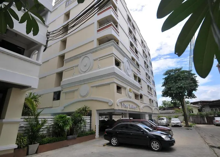 Hotel P Park Charansanitwong