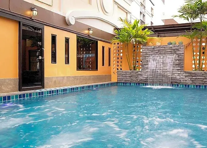 P Park Charansanitwong Hotel