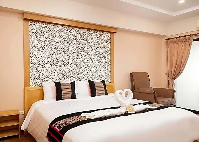 P Park Charansanitwong Hotel 3*